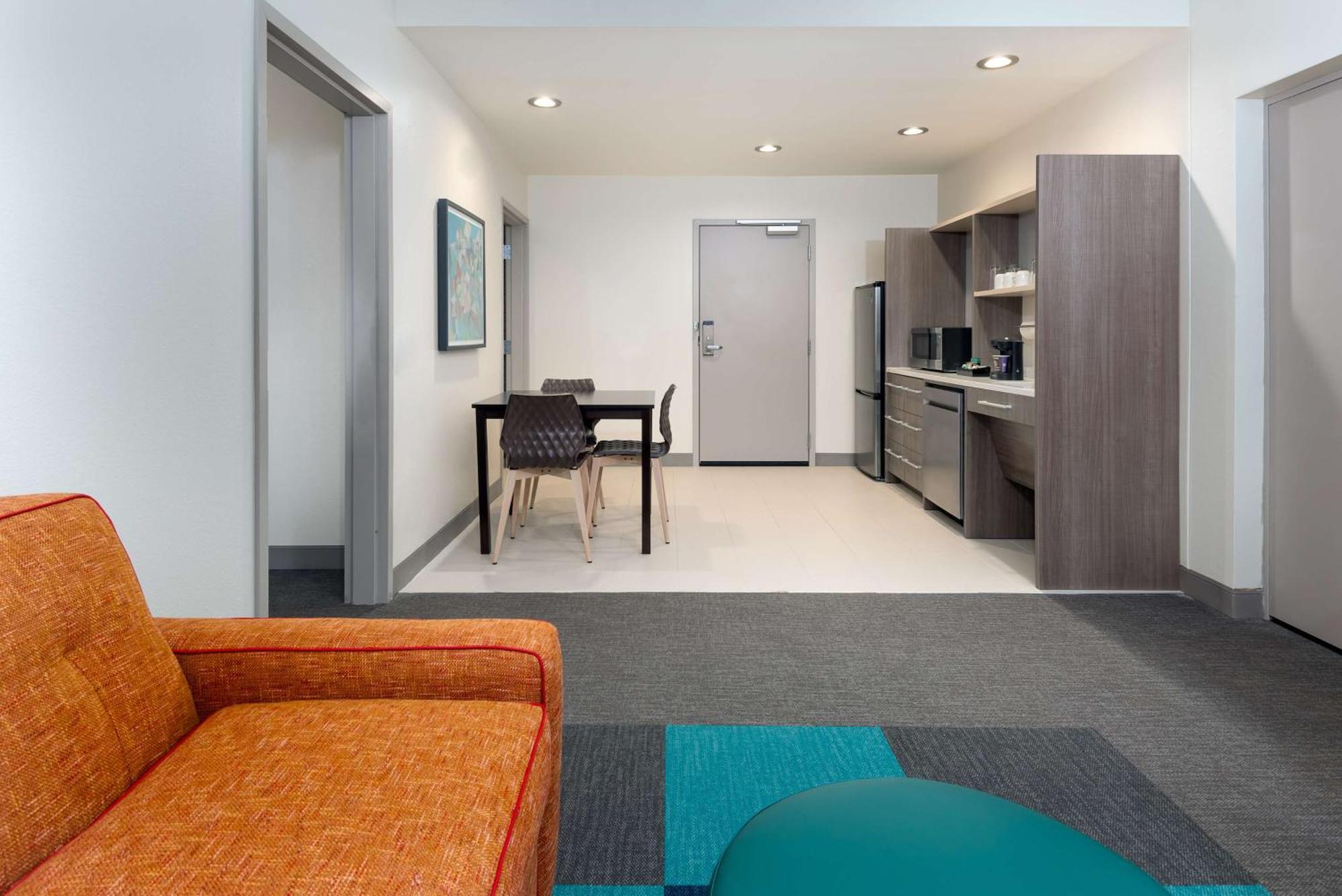 Home2 Suites By Hilton Orlando Near Ucf Alafaya Dış mekan fotoğraf
